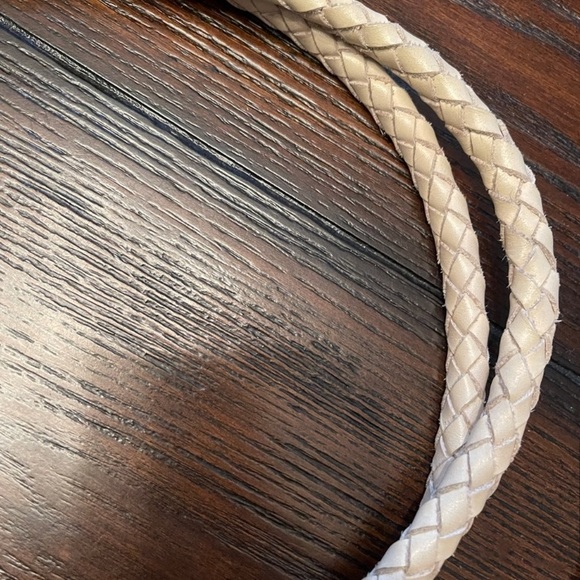 Bembien Emilia round tote - Picture 8 of 16